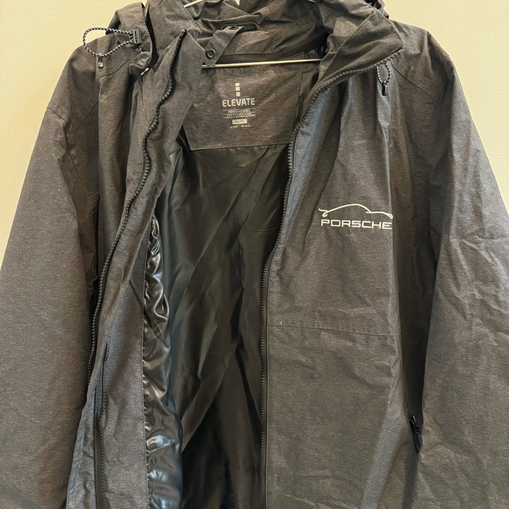Porsche Design Black Jacket - Picture 5 of 7